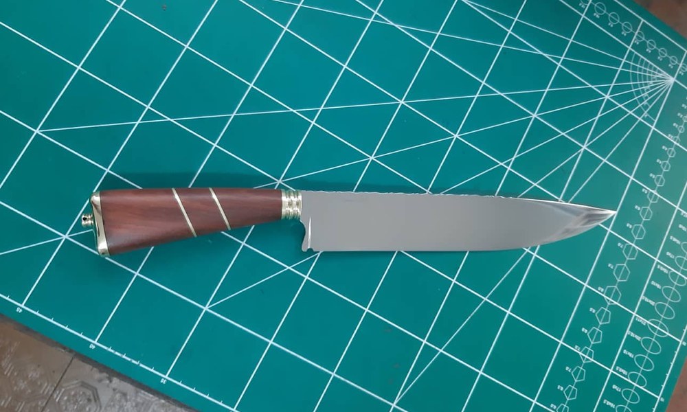 Faca de churrasco estilo gaúcho feita à mão pela Runefall